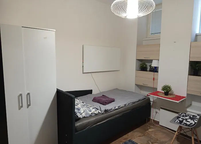 Appartement Basement Close To Train Station Bratislava